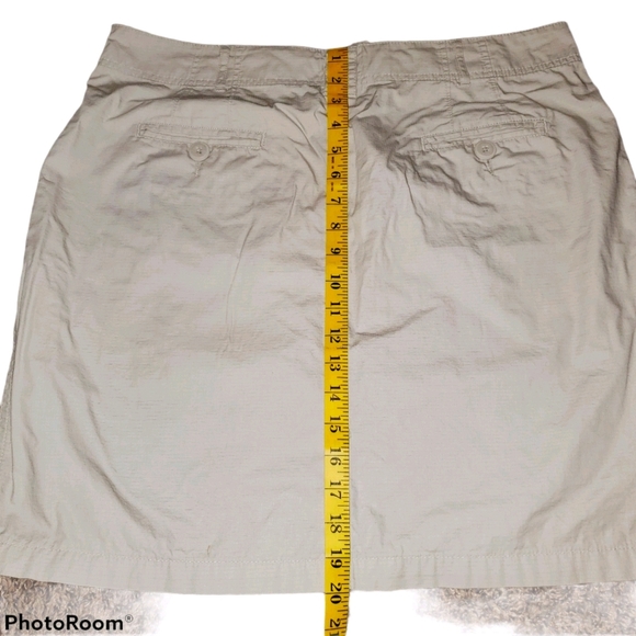 willi smith Khaki Button Front Closure Mini Skirt with Front & Back Pockets 462 - Picture 2 of 6